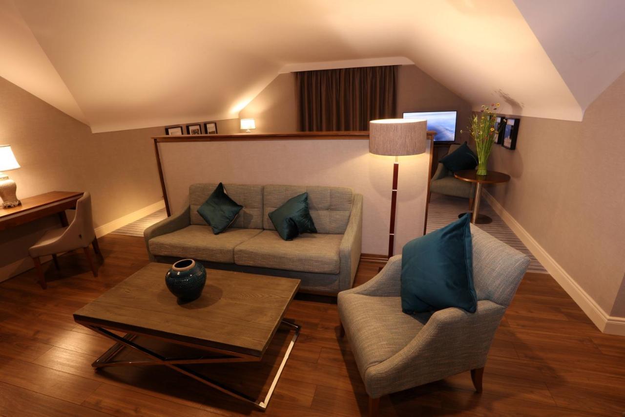 Vaughan Lodge Hotel Lahinch Exteriör bild