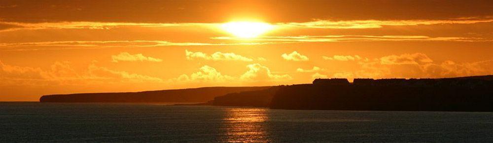 Vaughan Lodge Hotel Lahinch Exteriör bild
