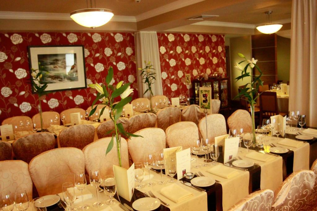 Vaughan Lodge Hotel Lahinch Exteriör bild