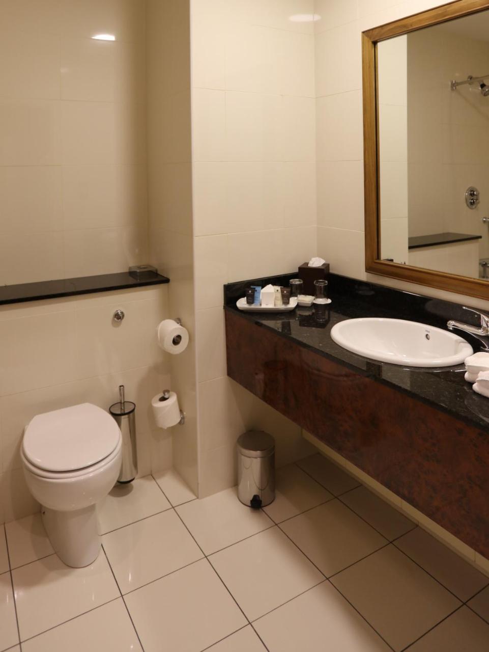 Vaughan Lodge Hotel Lahinch Exteriör bild
